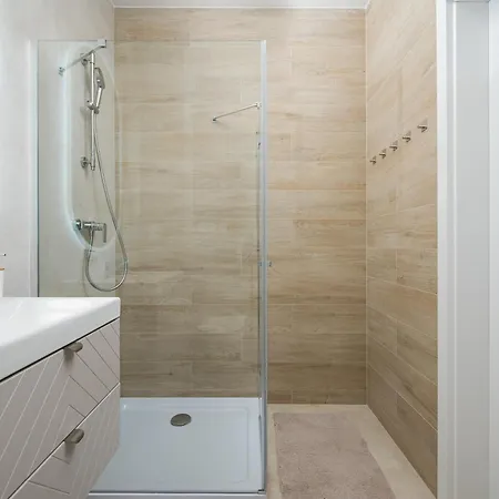 شقة Praga Poludnie Homely By Bookinghost