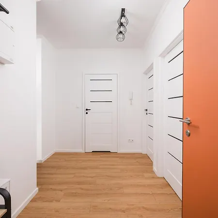 Apartment Praga Poludnie Homely By Bookinghost *