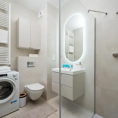 Appartement Praga Poludnie Homely By Bookinghost